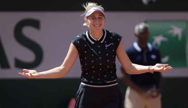 压哨三分 压哨三分